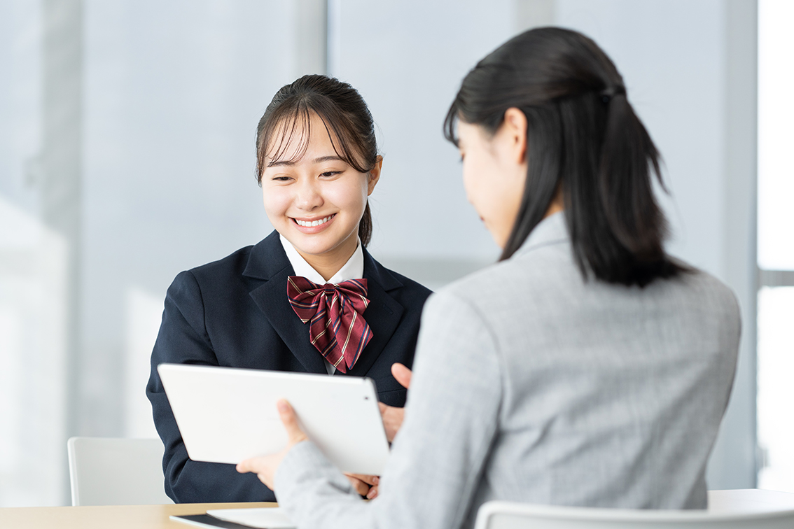 キャリアセンターなどの支援